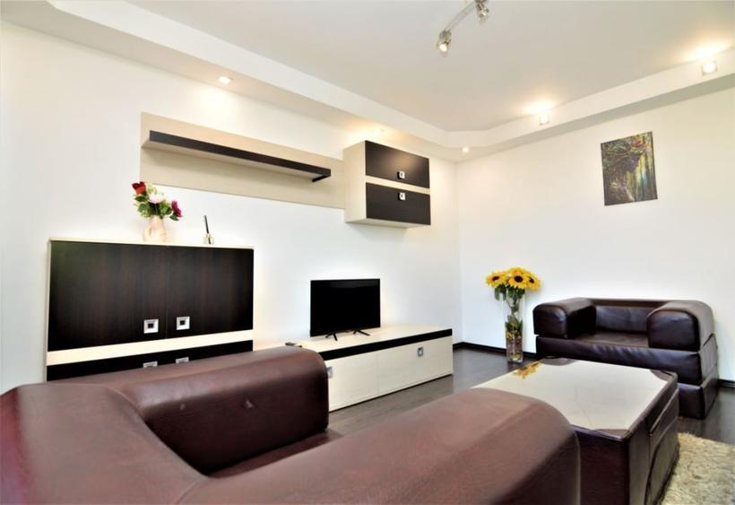Apartament cu 2 camere decomandat, mobilat în Unirii
