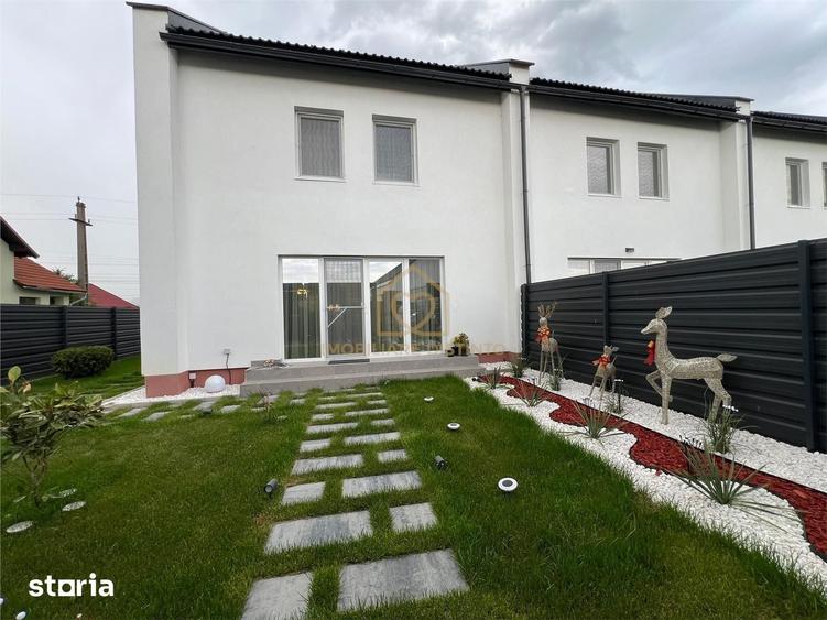 Casă cu 4 camere cu Teren 350 Mp în Recea