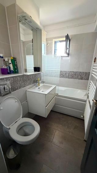 Apartament cu 2 camere semidecomandat în Exterior Vest