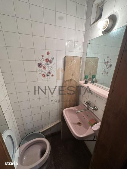 Apartament cu 4 camere decomandat în Gruia