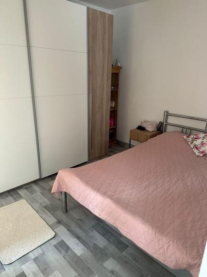 Apartament cu 2 camere nedecomandat în Decebal