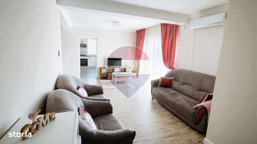Apartament cu 3 camere semidecomandat în Central