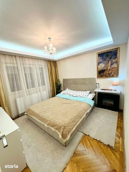 Apartament cu 3 camere în Decebal