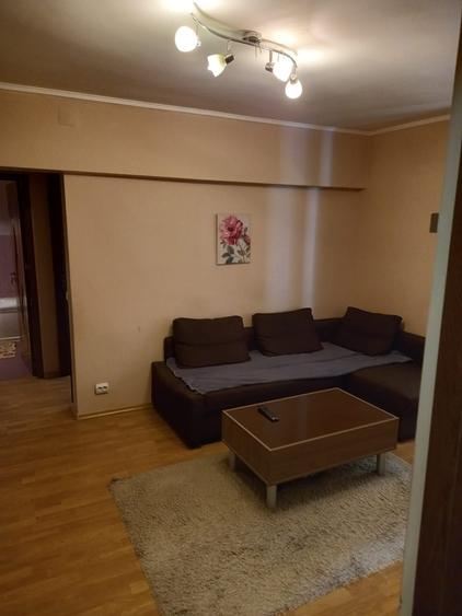 Inchiriez apartament 2 camere - 2