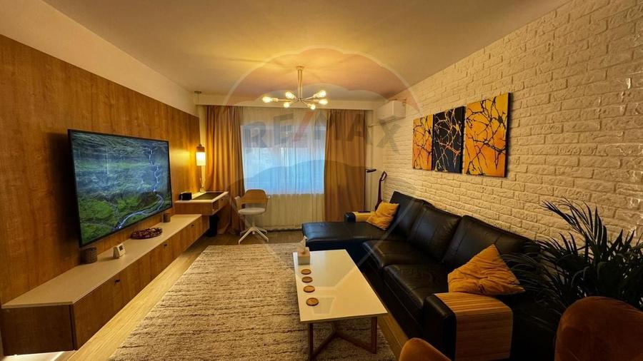 Apartament cu 2 camere decomandat, mobilat în P-ța Dorobanți