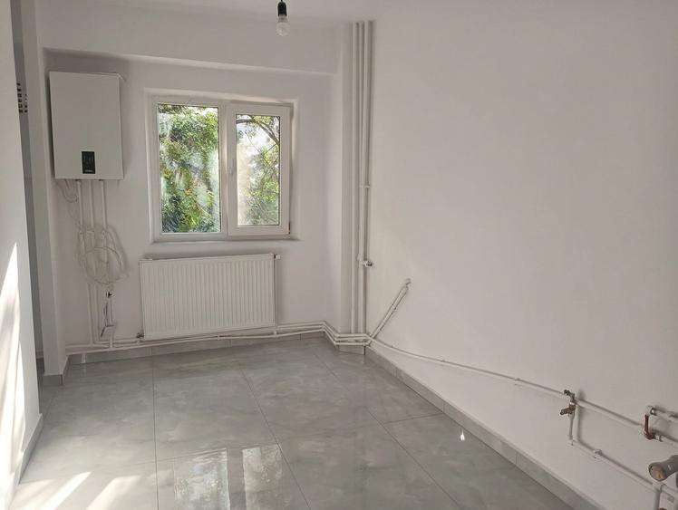 Apartament cu 4 camere în Sebastian