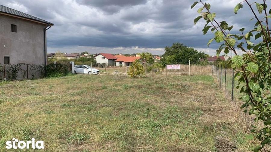 Teren de 400 mp, în Central