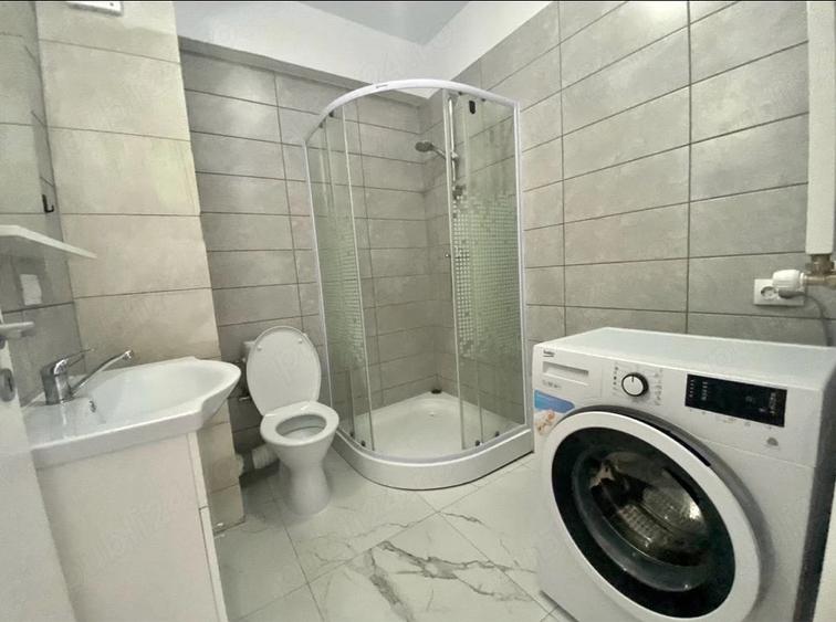 Apartament cu 2 camere semidecomandat în Moara de Vânt