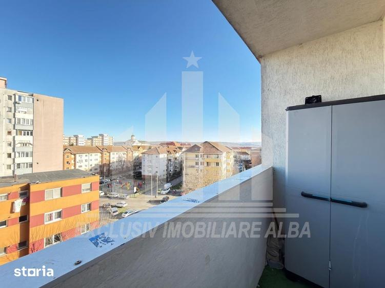 Apartament cu 4 camere, mobilat în Cetate