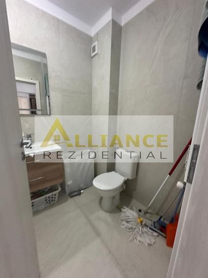 Apartament cu 2 camere decomandat, mobilat în Central
