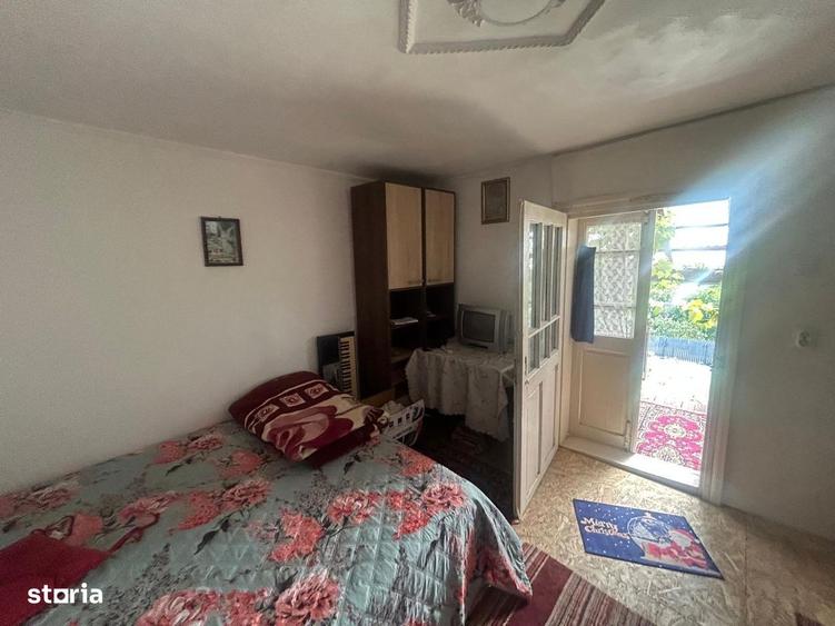 Casă cu 2 camere cu Teren 5135 Mp în Dobreni