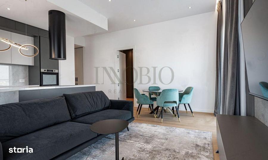 Apartament cu 4 camere, mobilat în Tei
