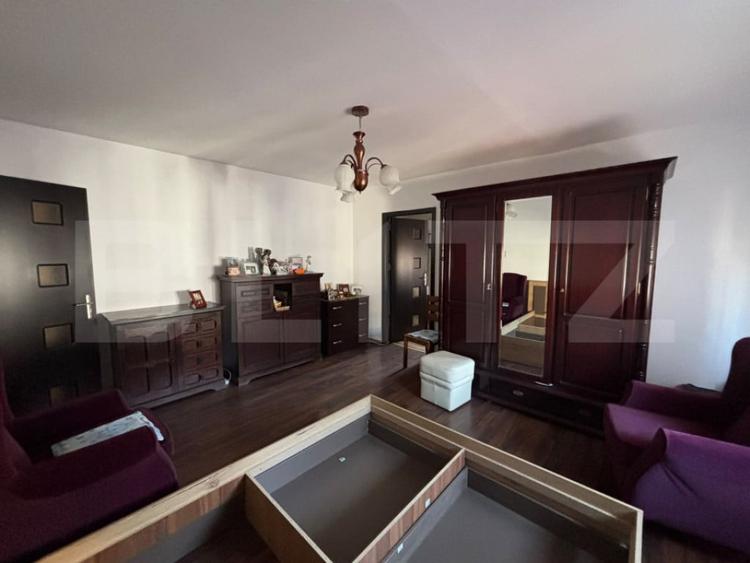 Apartament 2 camere de vanzare, 50 mp, zona Rogerius - 4