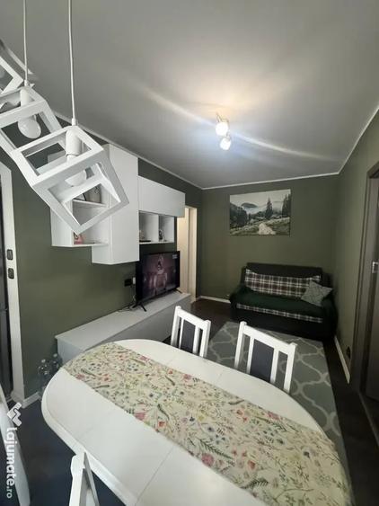 Apartament cu 2 camere nedecomandat în Central