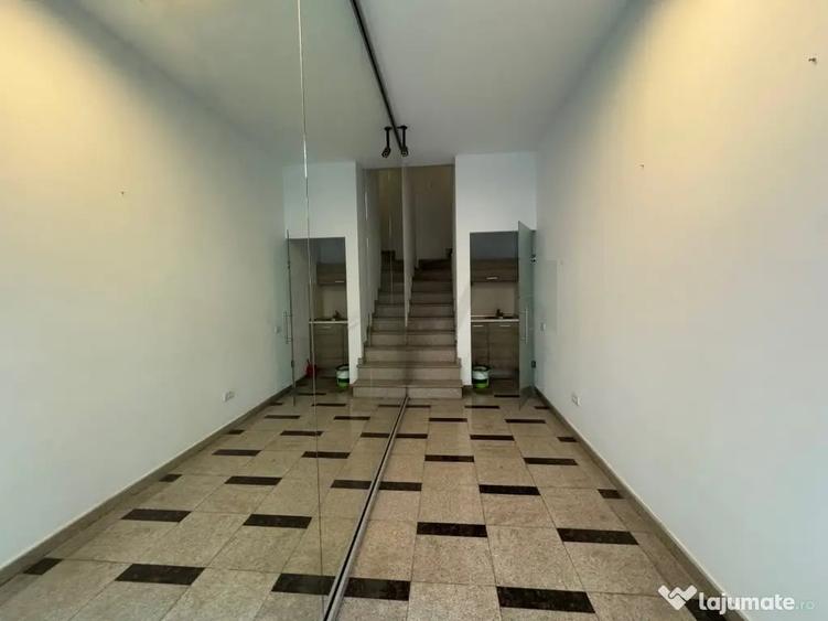 Spațiu comercial, de 32 mp, în Centrul Istoric