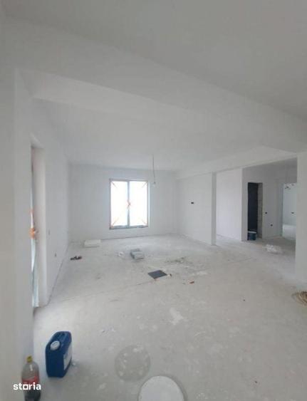 Casă cu 3 camere în Vârteju