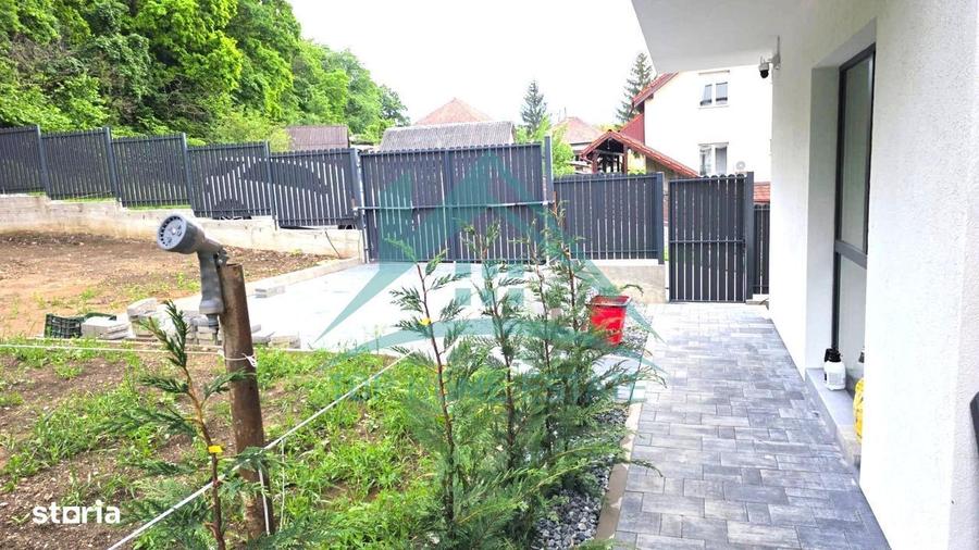 Casă cu 2 camere în Dezmir