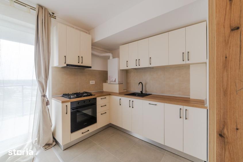 Apartament cu 3 camere semidecomandat, mobilat în Lipovei