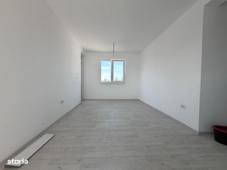 Apartament cu 2 camere decomandat în Chișoda