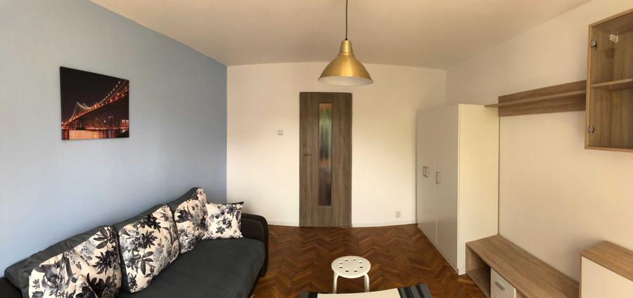 Garsonieră decomandată, mobilată în Complex Studențesc