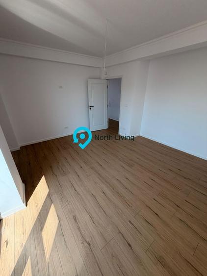 Duplex cu 5 camere cu Canalizare în Central