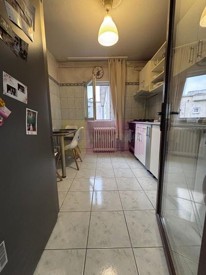 Apartament cu 2 camere decomandat, mobilat în Tineretului