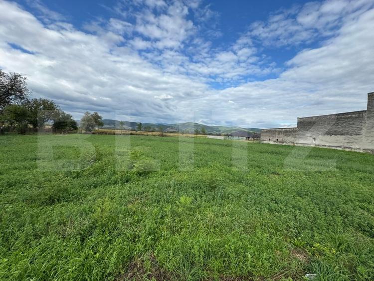 Teren Construcții intravilan de 716 mp, în Periferie
