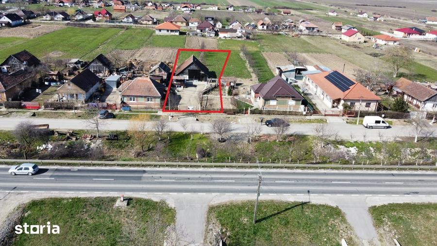 Teren de 1400 mp, în Central