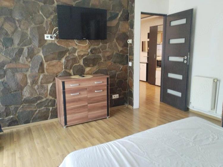 Apartament cu 2 camere semidecomandat în Florești
