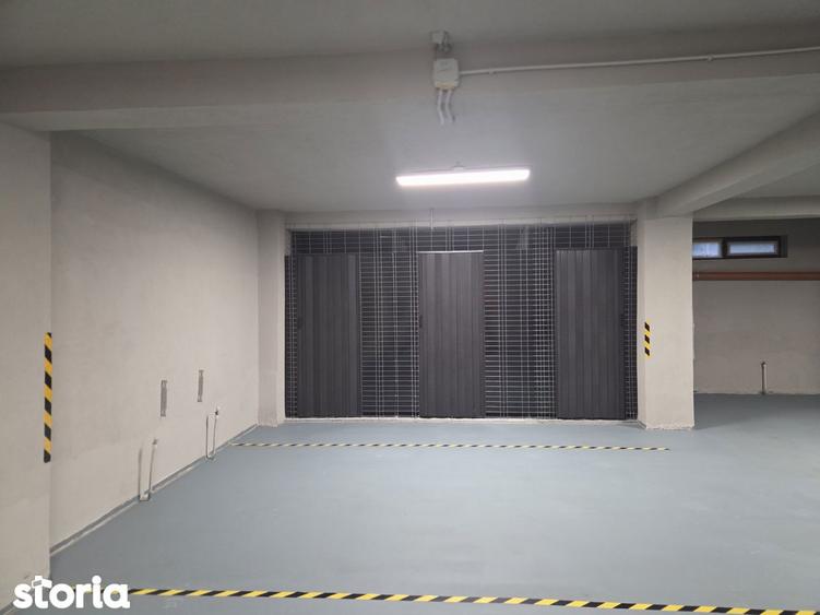 Apartament cu 3 camere semidecomandat, mobilat în Bucureștii Noi