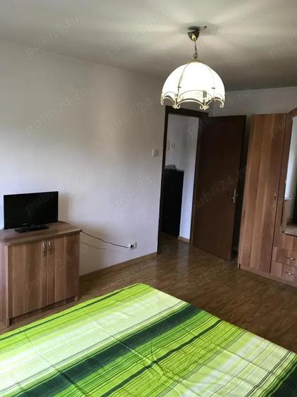 Garsonieră decomandată în Central
