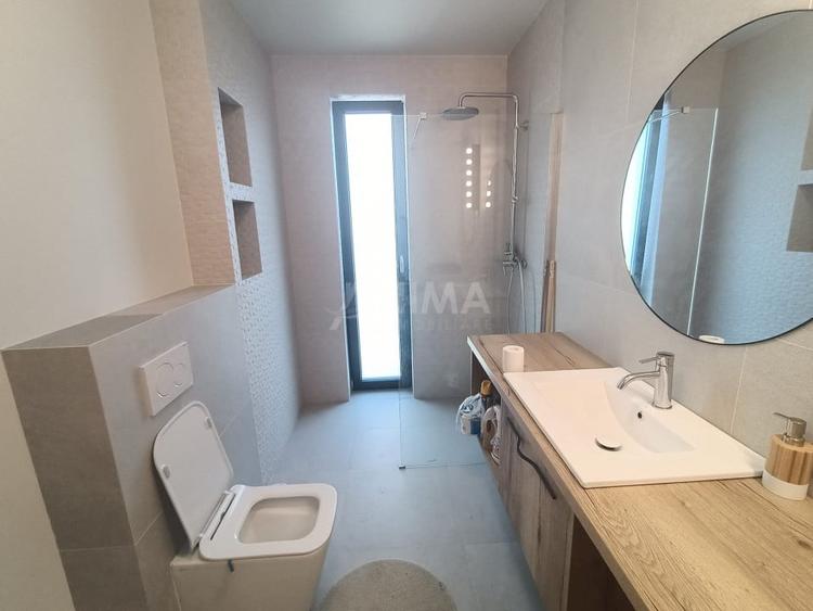 Apartament cu 2 camere semidecomandat, mobilat în Zorilor