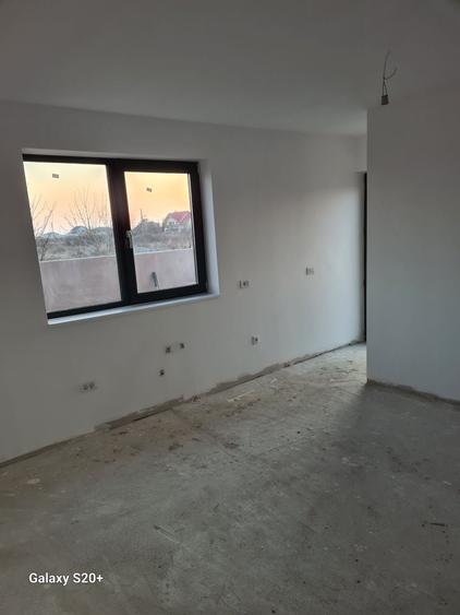 Casă cu 3 camere în Ghercești
