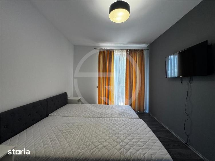 Casă cu 4 camere cu Piscina în Dâmbul Rotund