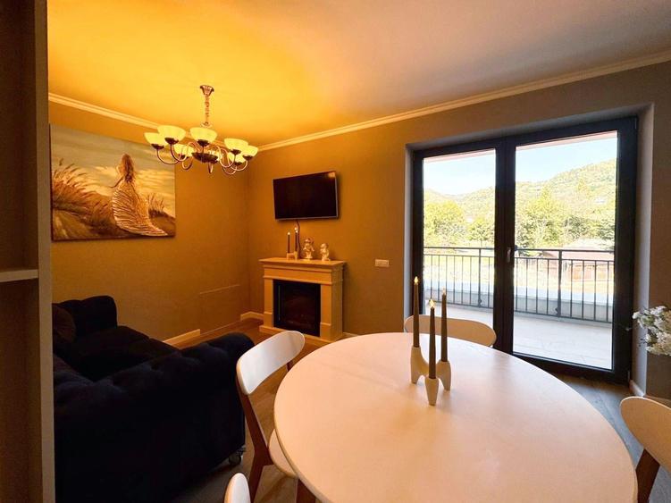Apartament cu 2 camere decomandat în Orașul Vechi