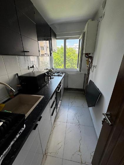 Apartament cu 2 camere semidecomandat în Gară