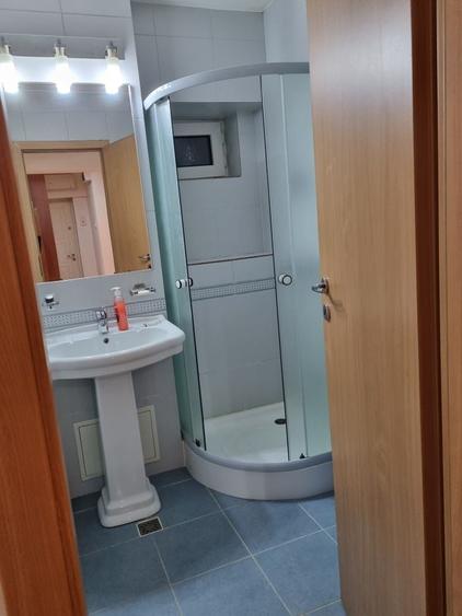 Apartament cu 2 camere decomandat în Lăpuș