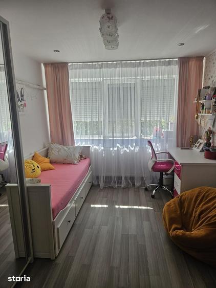 Apartament cu 3 camere decomandat în Militari