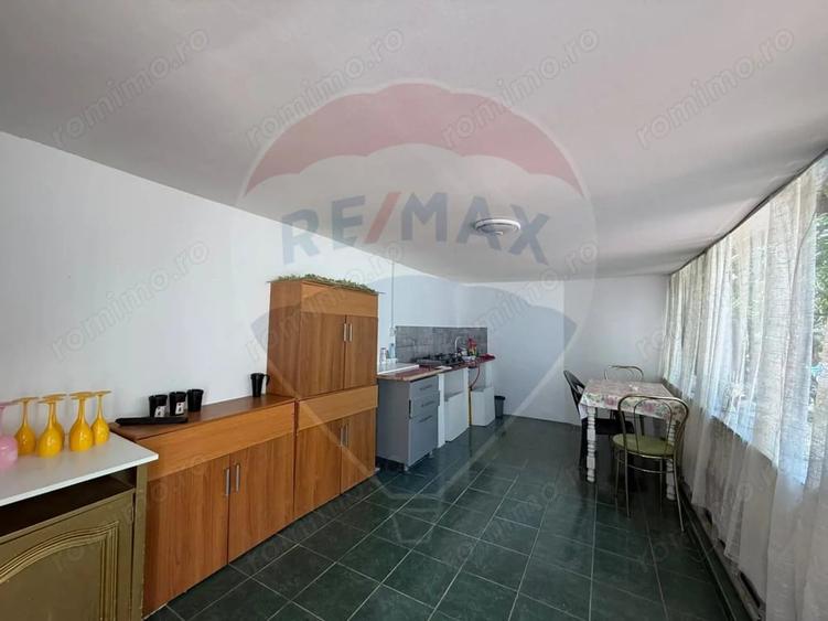 Casă cu Teren 225 Mp în Agigea