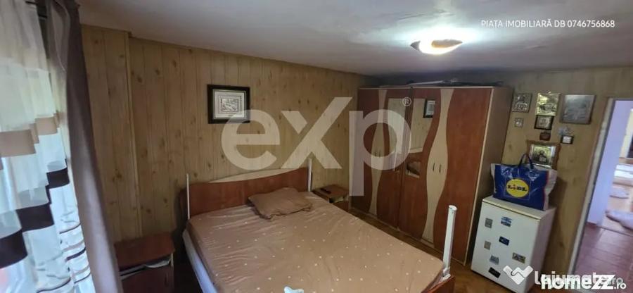 Casă cu 9 camere cu Teren 1053 Mp în Ultracentral