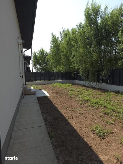 Casă cu 4 camere cu Teren 357 Mp în Central