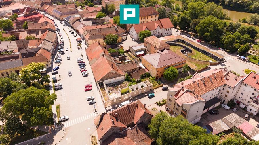 Teren Construcții intravilan de 419 mp, în Central