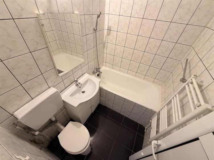 Apartament cu 2 camere semidecomandat în Bartolomeu
