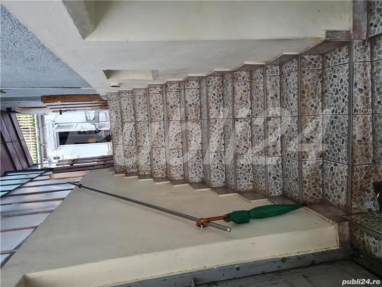 Casă cu 4 camere în Moroasa 1