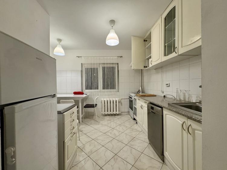 Apartament cu 2 camere decomandat, mobilat în Timpuri Noi