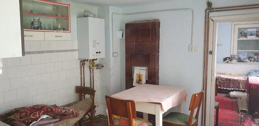 Casă cu 4 camere cu Teren 320 Mp în Dumbrăvița