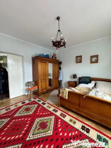 Casă cu 4 camere cu Teren 300 Mp în Rădăuți