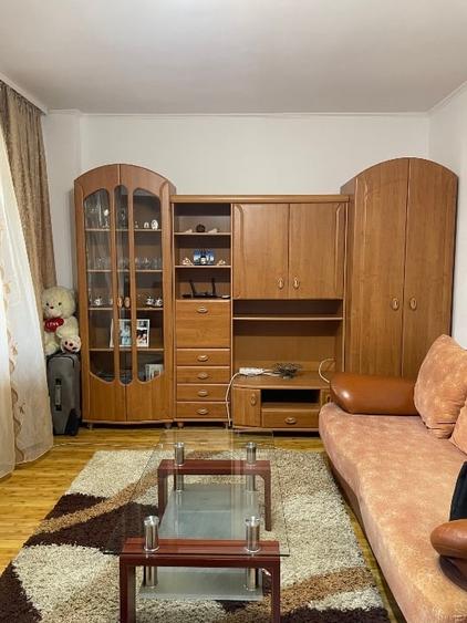 Apartament cu 2 camere decomandat în Zahana