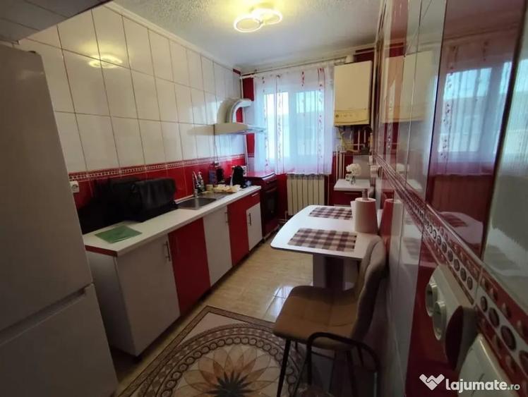 Apartament cu 2 camere nedecomandat în Central