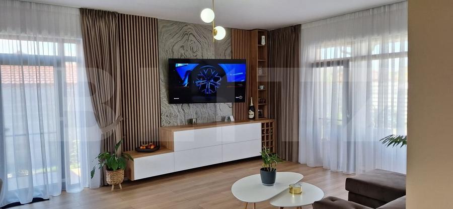 Casă individuală cu 4 camere cu Canalizare în Hălchiu